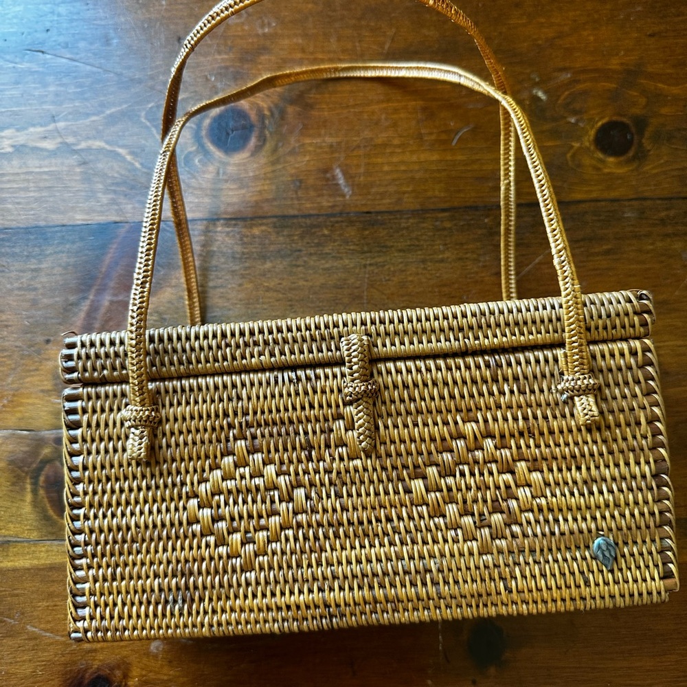 Helen Kaminski Tan Woven Basket weaved Handbag with Geometric Design
